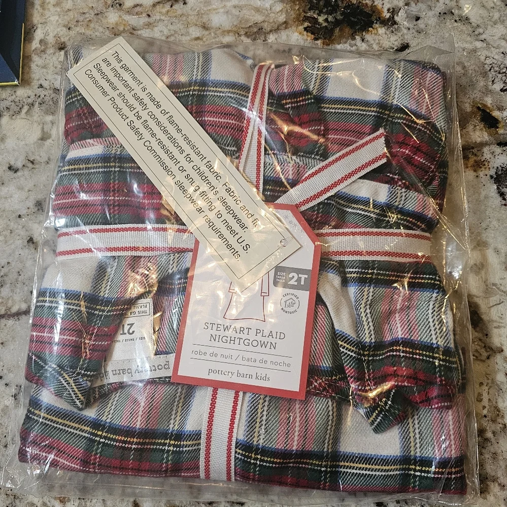 Pottery Barn Kids Stewart Plaid Flannel Nightgown size 2T NWT
